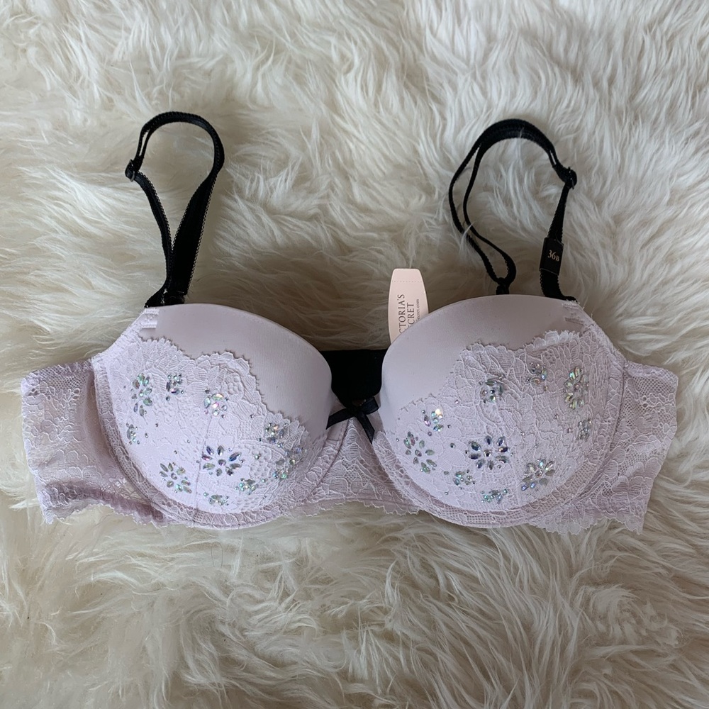 *SOLD* NWT VS Dream Angels Jeweled Bra